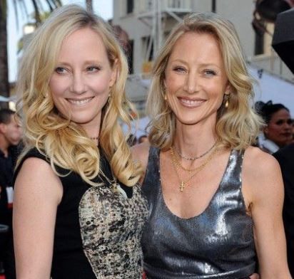 Cynthia Heche sisters Anne Heche and Abigail Heche